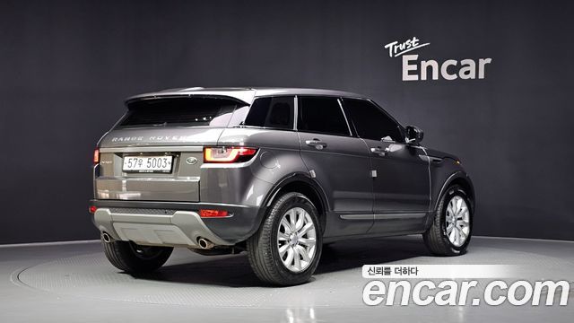 Land Rover Range Rover Evoque 2.0 TD4 SE - фото 1