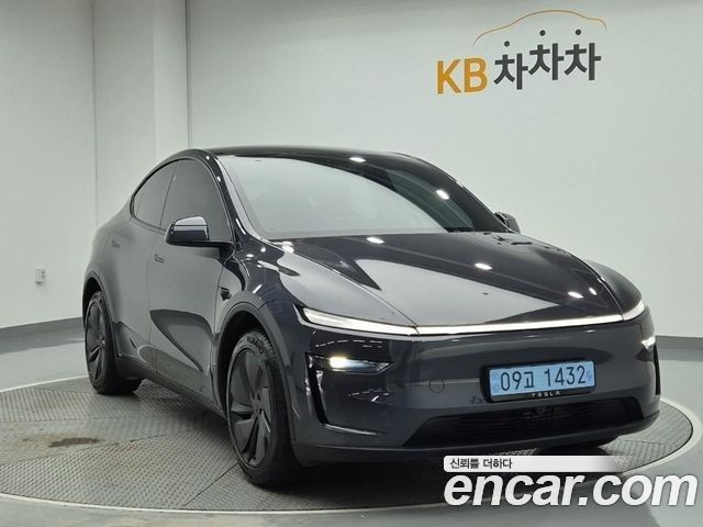 Tesla Model Y Premium RWD - фото 3