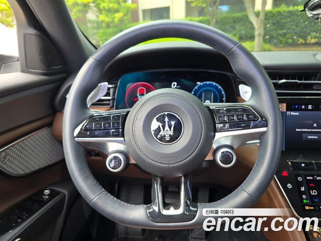 Maserati Grecale 2.0 AWD GT - фото 2