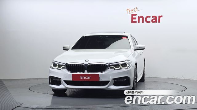 BMW 5-Series G30 520d M Sport Package Plus - фото 2
