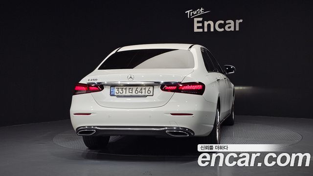 Mercedes-Benz E-Class W213 E250 Exclusive - фото 3