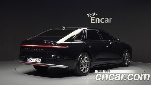 Hyundai Grandeur GN7, гибрид Premium - фото 1