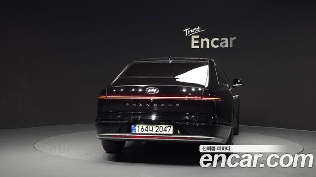 Hyundai Grandeur GN7, гибрид Premium - фото 3