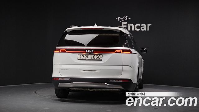 Kia Carnival 4-го поколения 7-Seater Signature - фото 3