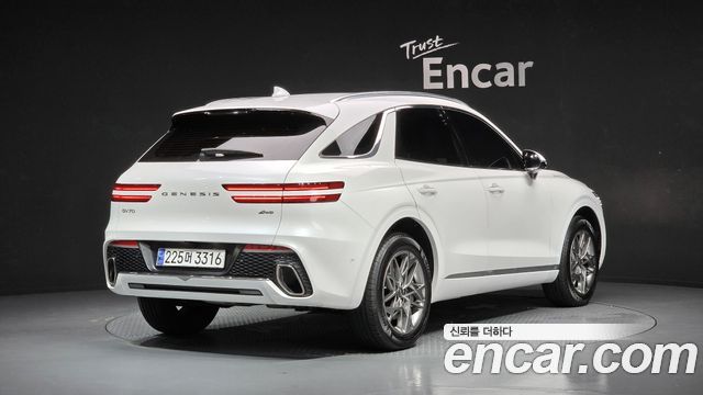 Genesis GV70 2.5T Gasoline AWD - фото 1