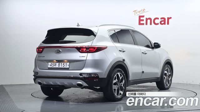 Kia Sportage Diesel 2.0 2WD Prestige - фото 1