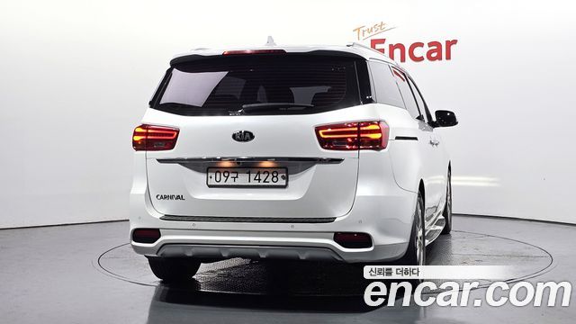 Kia Carnival Новый 9-Seater Noblesse Special - фото 3