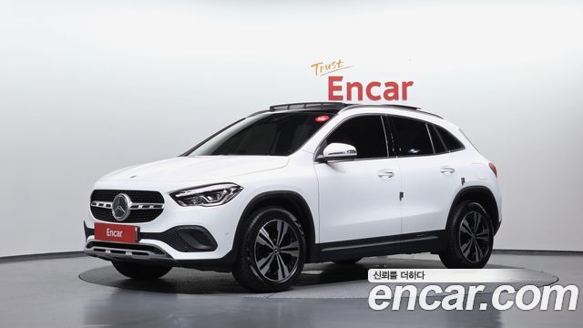 Mercedes-Benz GLA-Class H247 GLA220 - фото 0