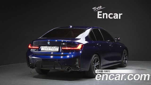 BMW 3-Series G20 320i M Sport - фото 0