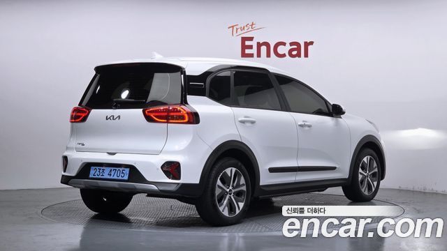 Kia Niro Earth - фото 1