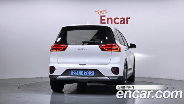 Kia Niro Earth - фото 3
