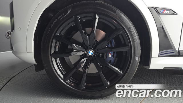 BMW X7 G07 M60i xDrive M sport 6STR - фото 4