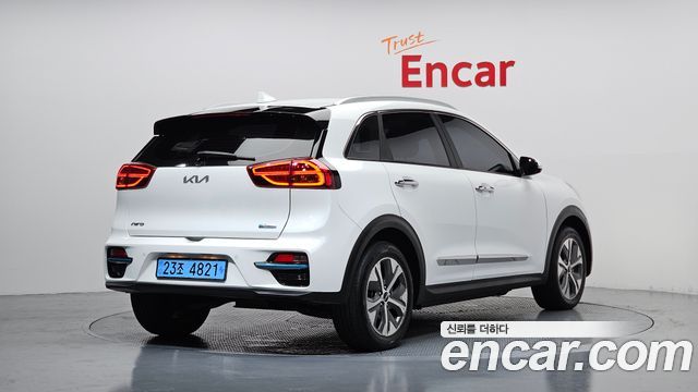 Kia Niro EV Noblesse - фото 1