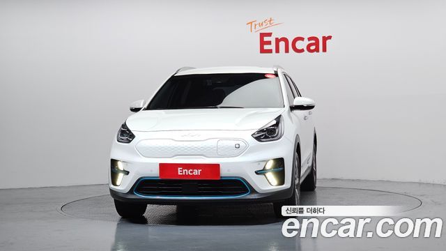 Kia Niro EV Noblesse - фото 2