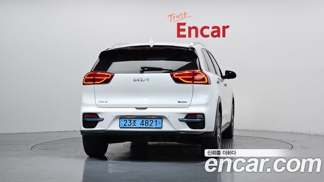Kia Niro EV Noblesse - фото 3