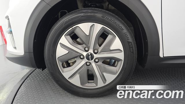 Kia Niro EV Noblesse - фото 4