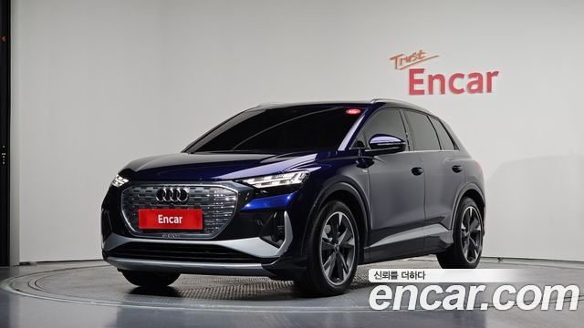 Audi Q4 e-tron F4 40 Premium - фото 0