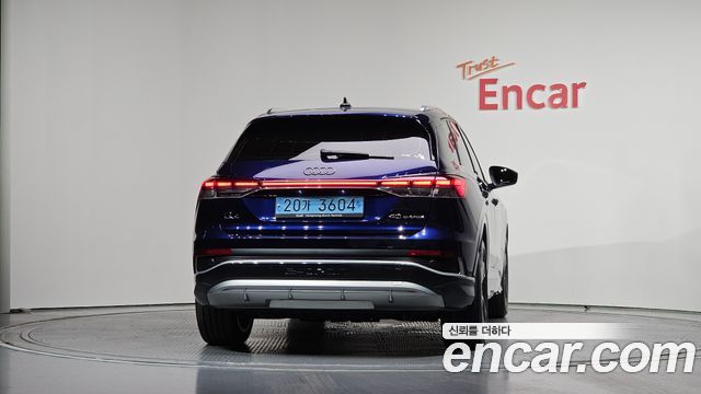 Audi Q4 e-tron F4 40 Premium - фото 3