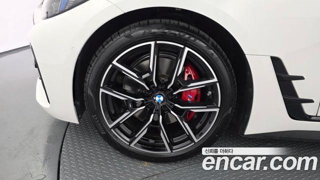 BMW 4-Series G22 420i M Sport Pro Gran Coupe - фото 4