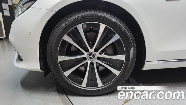 Mercedes-Benz E-Class W213 E300e 4MATIC Exclusive - фото 4