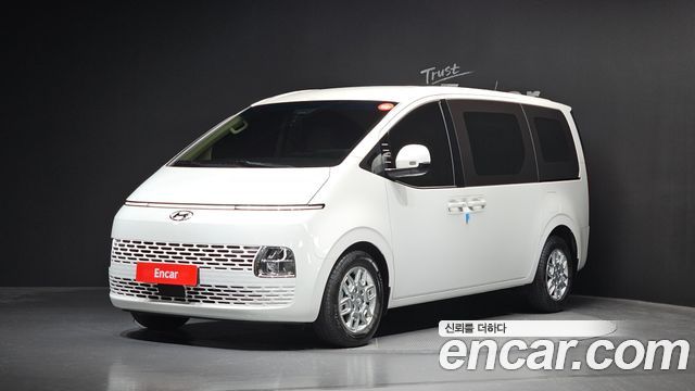 Hyundai Staria Cargo 3-Seater Modern - фото 0