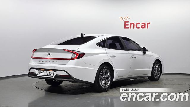 Hyundai Sonata DN8 2.0 Premium - фото 1