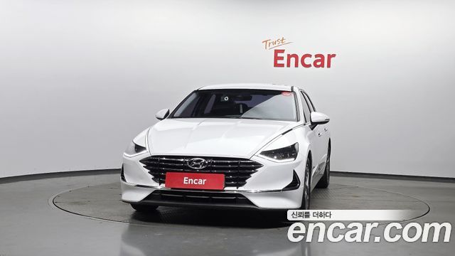 Hyundai Sonata DN8 2.0 Premium - фото 2