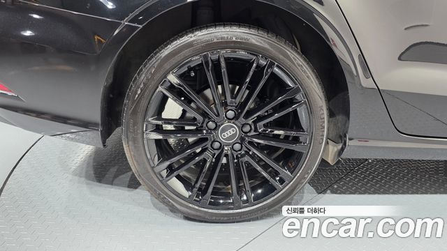 Audi A3 40 TFSI 8V - фото 3