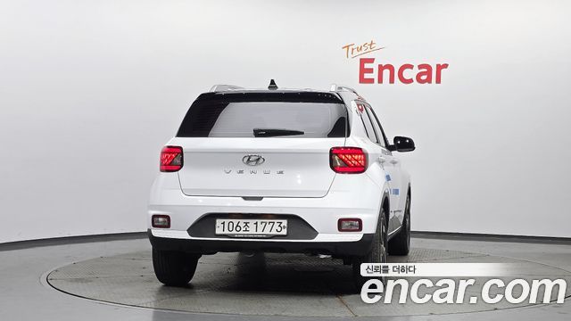 Hyundai Venue 1.6 Flux - фото 3