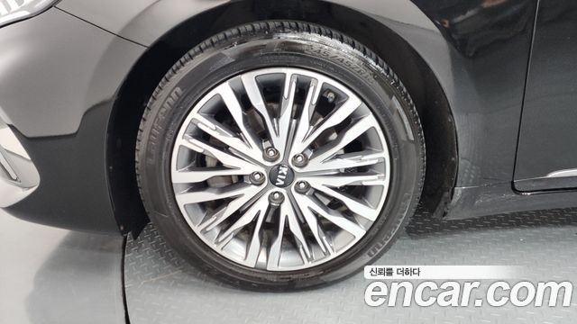 Kia K7 Premier 2.5 GDI X Edition - фото 4