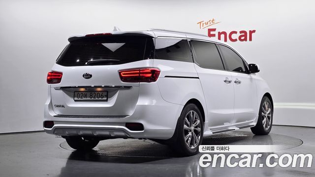 Kia Carnival Новый 9-Seater Noblesse Special - фото 1