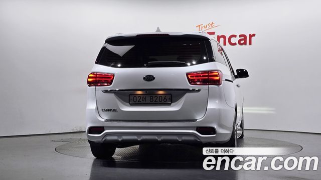 Kia Carnival Новый 9-Seater Noblesse Special - фото 3