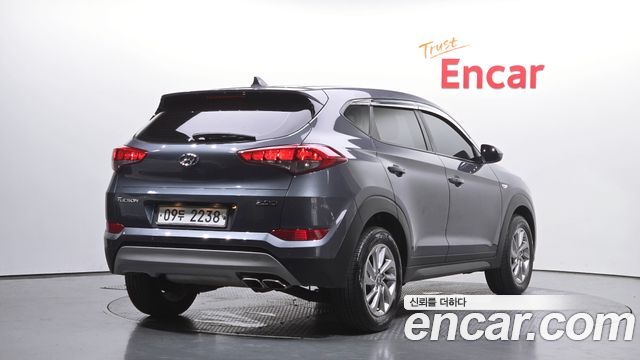Hyundai Tucson Совершенно новый Diesel 2.0 2WD Smart - фото 1
