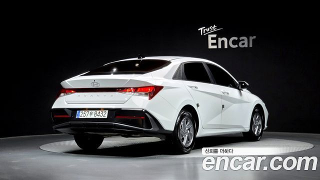 Hyundai Avante Новый CN7 1.6 Smart - фото 1