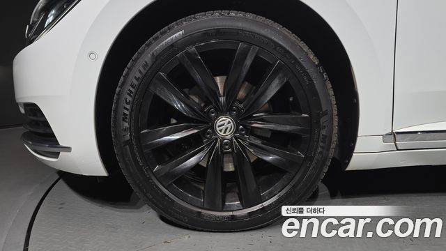 Volkswagen Arteon 2.0 TDI Prestige - фото 4