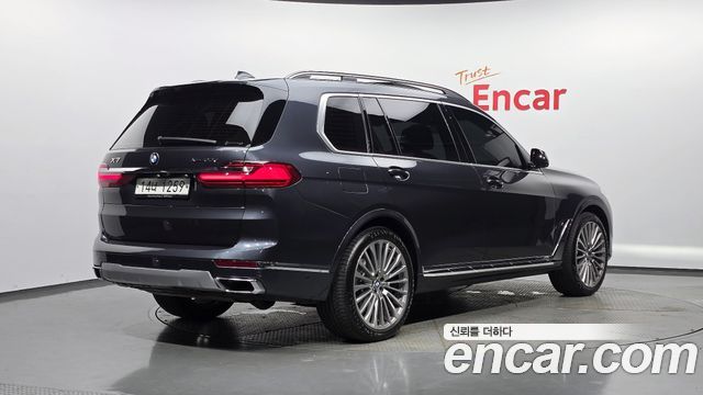 BMW X7 G07 xDrive 30d Design Pure Excellent 6-Seater - фото 1