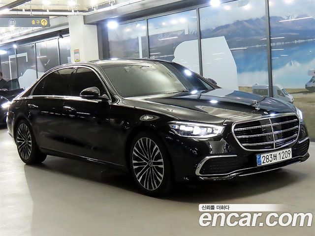 Mercedes-Benz S-Class W223 S450L 4MATIC - фото 0