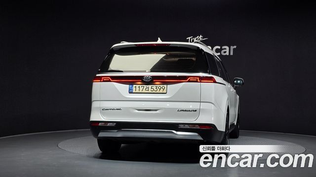 Kia Carnival 4-го поколения 7-Seater Signature - фото 3