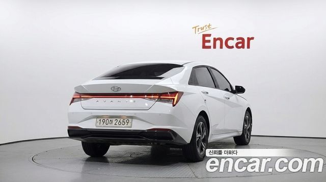 Hyundai Avante CN7, гибрид Smart - фото 3