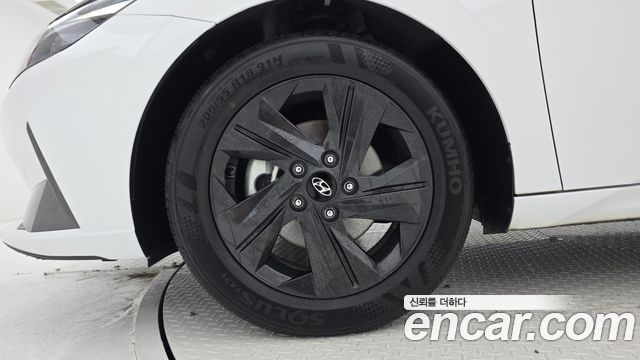 Hyundai Avante CN7, гибрид Smart - фото 4
