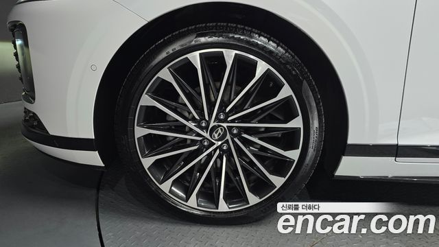 Hyundai Grandeur GN7 2,5 Gasoline 2WD Calligraphy - фото 4