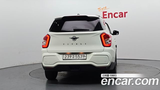 SsangYong Tivoli 1.5 A3 2WD - фото 3