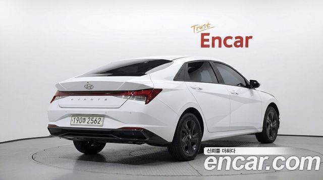 Hyundai Avante CN7, гибрид Smart - фото 1