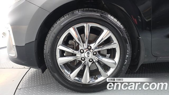 Kia Carnival Новый 9-Seater Prstige - фото 4