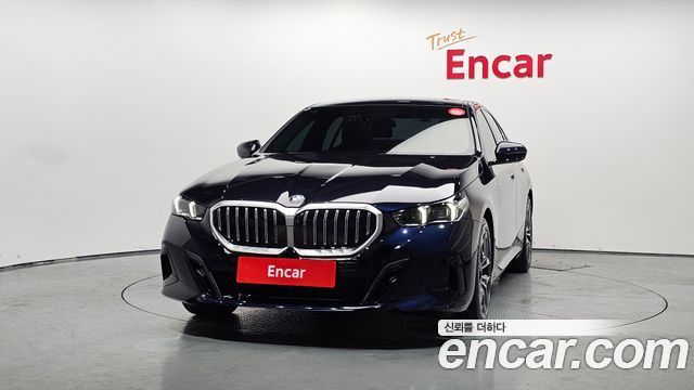 BMW 5-Series G60 520i M Sport - фото 2