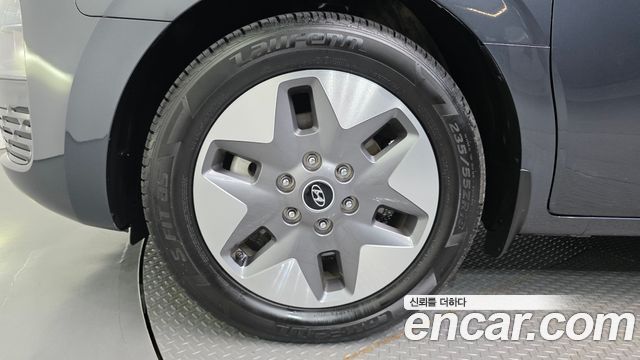 Hyundai Staria Tourer 11-Seater Modern - фото 4