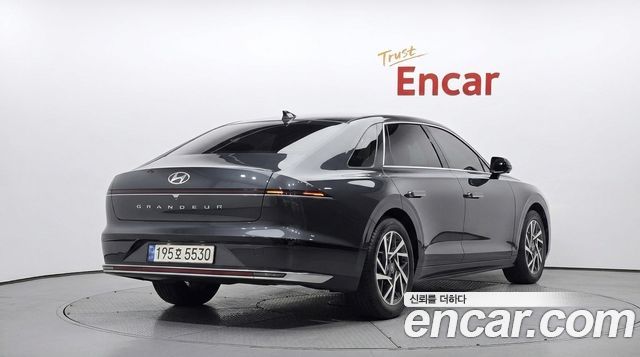 Hyundai Grandeur GN7 2,5 Gasoline 2WD Exclusive - фото 1