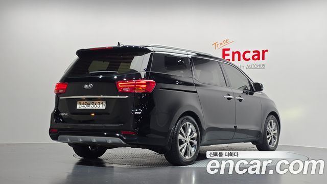 Kia Carnival Новый 9-Seater Prstige - фото 1
