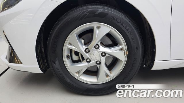 Hyundai Avante CN7 1.6 Modern - фото 4