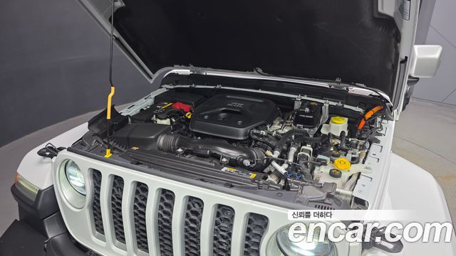 Jeep Wrangler JL 2.0 Overland 4Door 4xe - фото 4